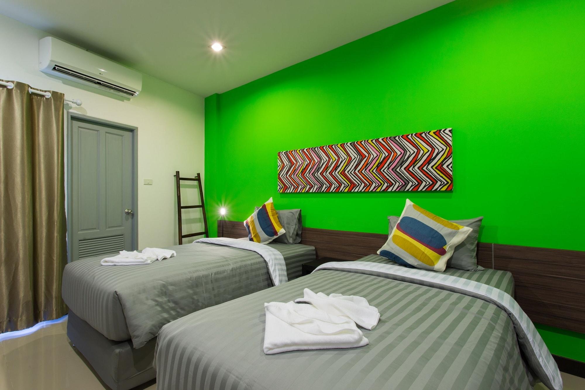 Krabi Inn & Omm Exterior photo